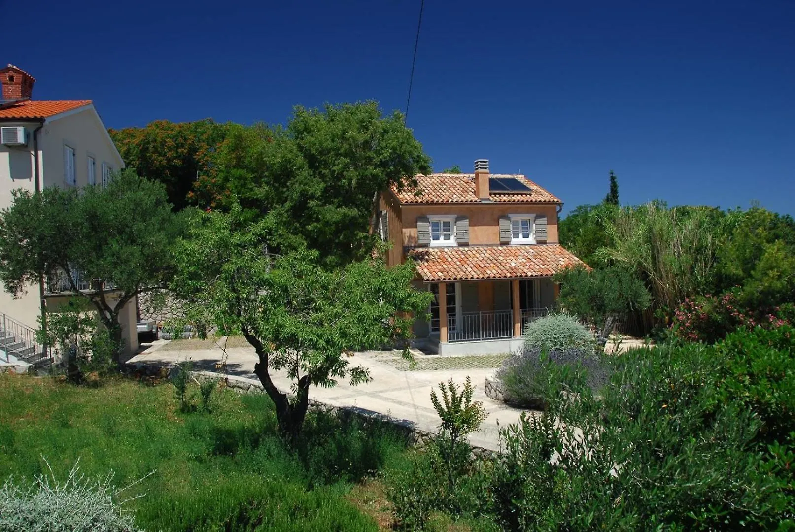 Charming Holiday House Bella 250M From The Beach Villa Nerezine Croatia